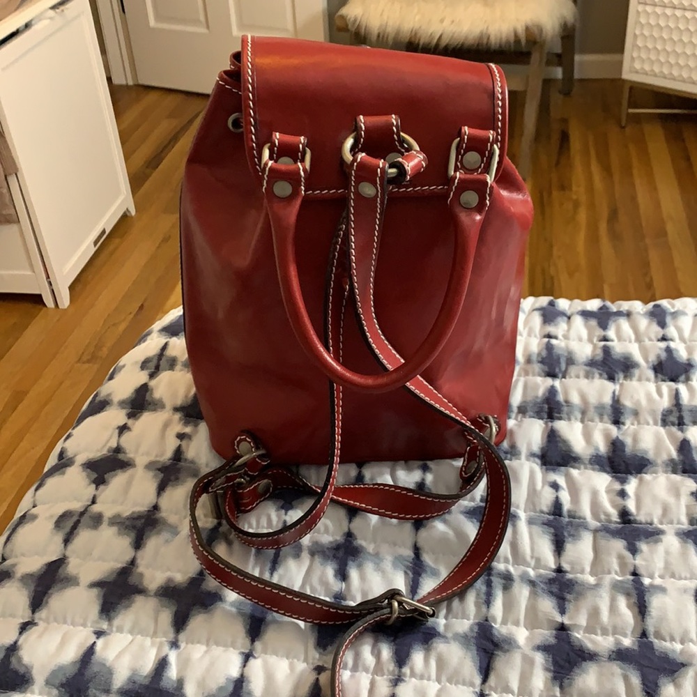 Handmade Italian Leather Backpack - Picture 4 of 14